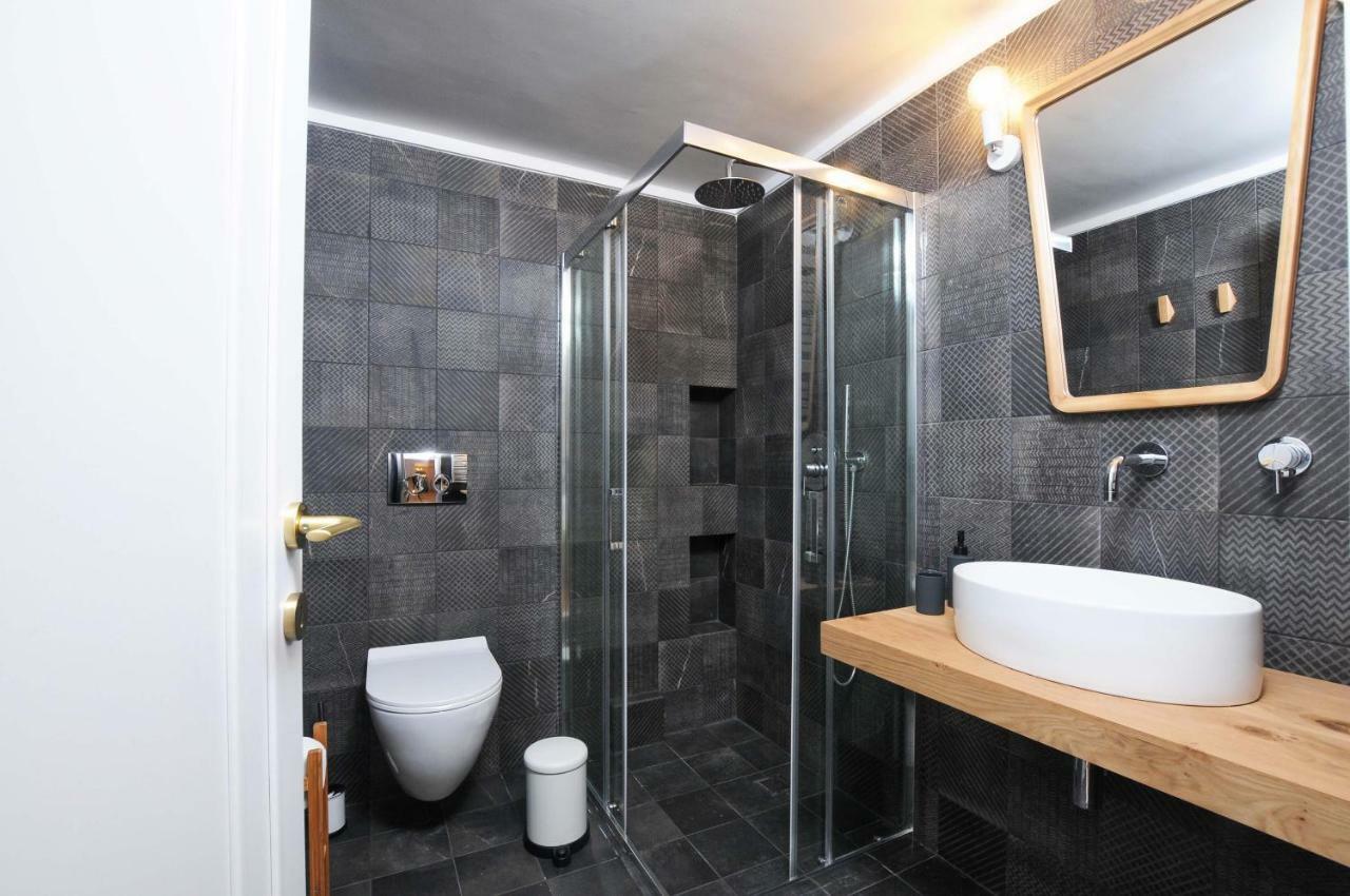 Ferienwohnung F & B Collection - Lux & Artdeco Thessaloniki Exterior foto